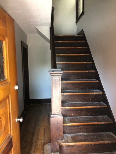 Building Photo - 5127 Liberty Ave