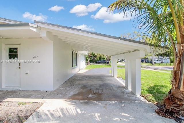 Building Photo - 7325 SW 98th Ct