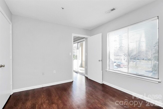 Building Photo - 10008 Graduate Ln