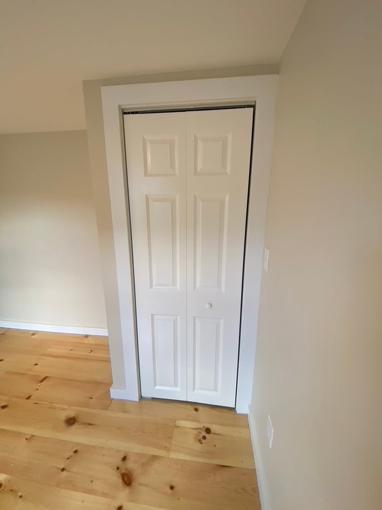 Building Photo - 41 School St