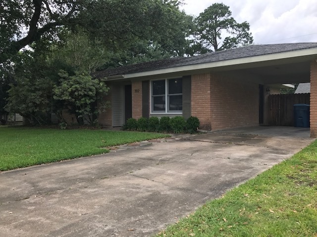 Primary Photo - 302 Newcastle Dr