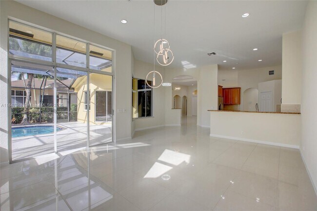 Building Photo - 2536 Eagle Run Ct