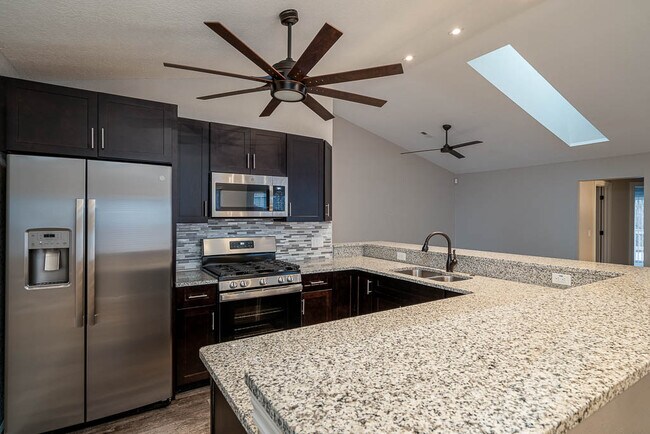 kitchen 2 - 746 Hilltop Ln