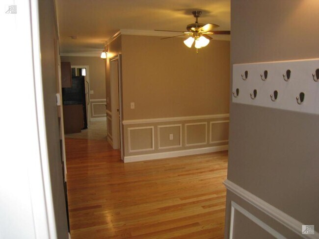 Building Photo - 3 bedroom in Brighton MA 02135