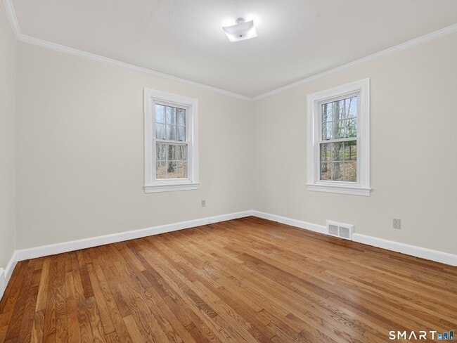 Building Photo - 87 McVeagh Rd