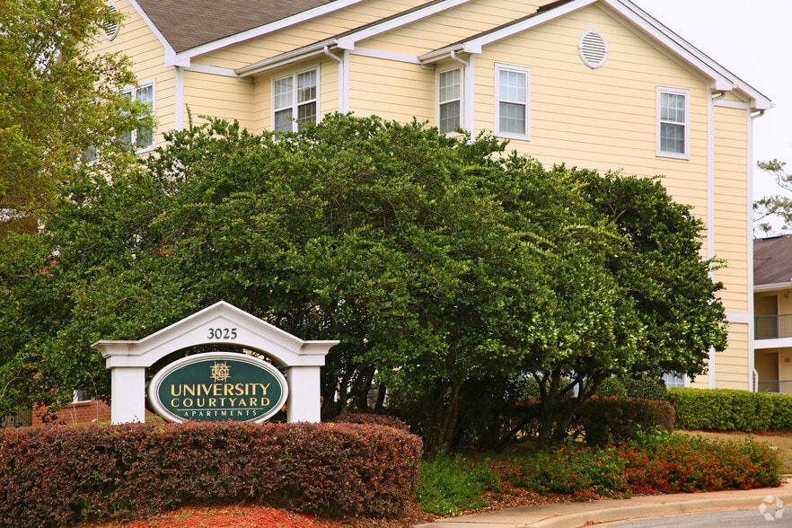 Primary Photo - The Retreat at Four Points