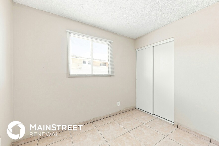 Building Photo - 6231 W Highland Ave