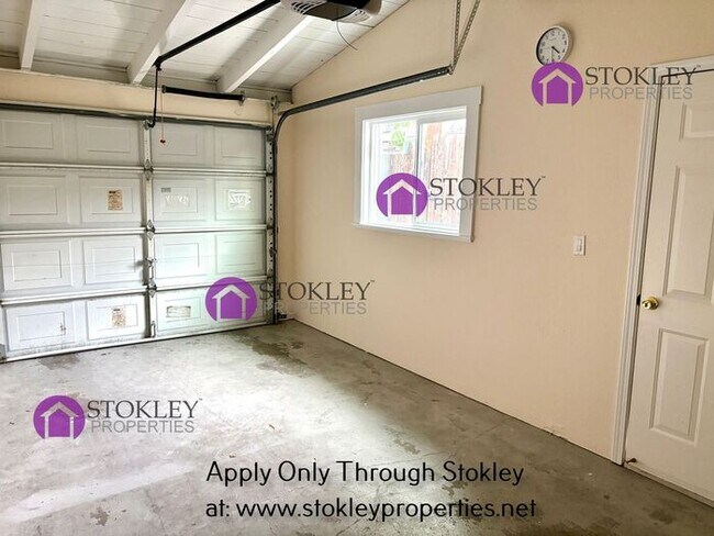 Building Photo - 3378 Moretti Dr