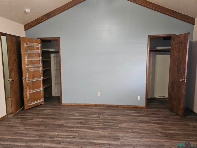 Building Photo - 1600 Arcineiga Dr