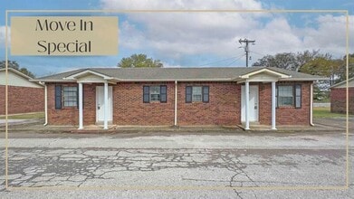 Building Photo - 11-411 Thompsonville Ln