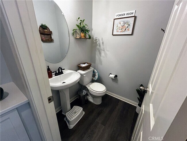 Building Photo - 631 S Brampton Ave