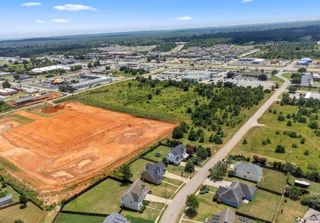 Building Photo - 309 Raleigh Dr