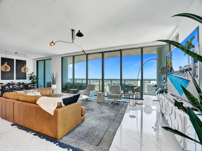 Building Photo - 100 E Las Olas Blvd