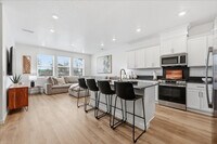 Building Photo - 4226 W Perspective St