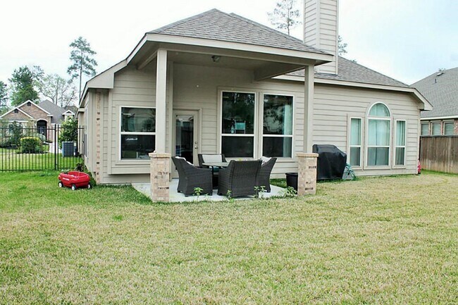 Building Photo - 99 E Lasting Spring Cir