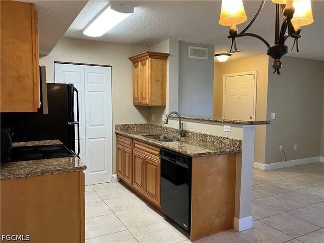 Building Photo - 12540 Equestrian Cir