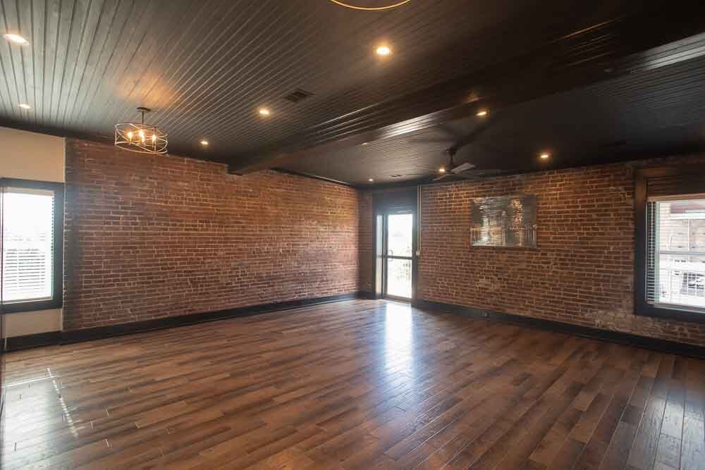 Building Photo - 1529 W Market St