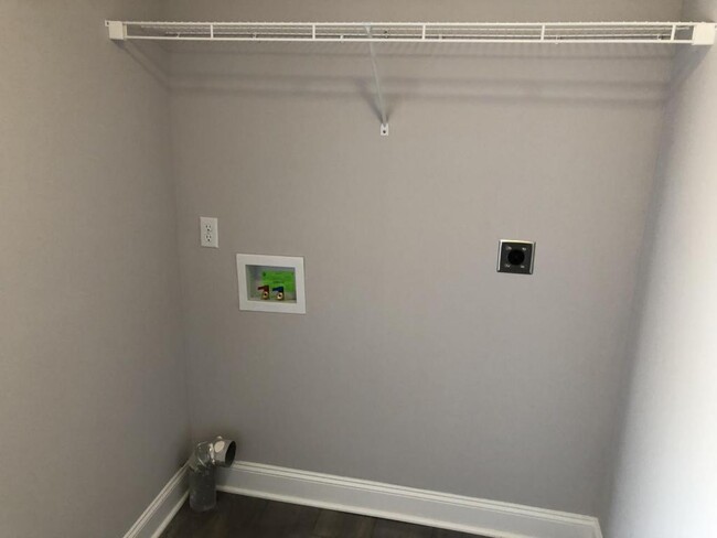 Building Photo - 474 Tundra Dr