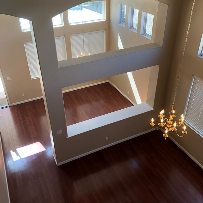 Building Photo - 1589 Sabatini Dr