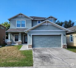 Building Photo - Gorgeous 4-Bedroom, 3-Bathroom Home in Tampa