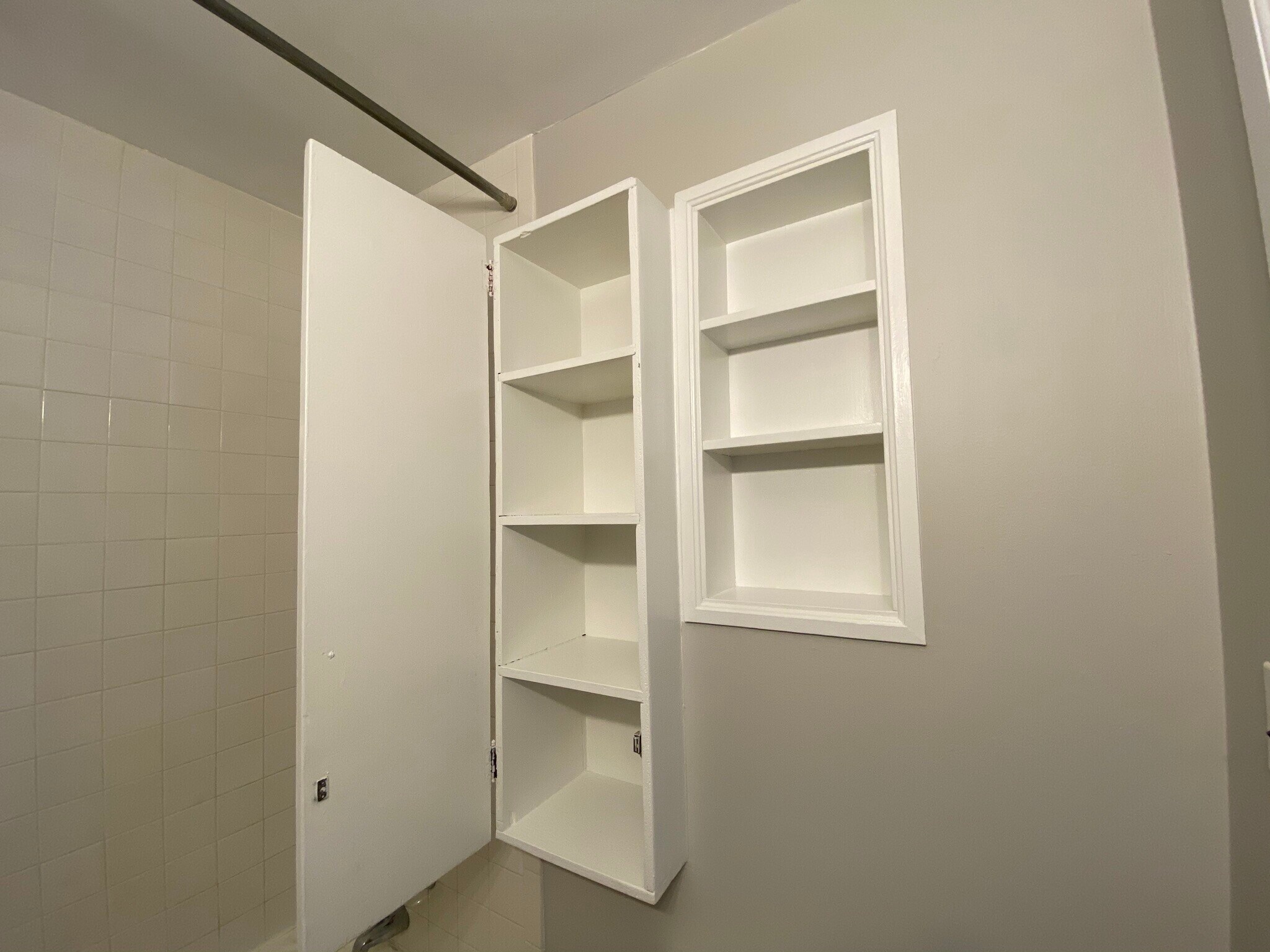 Building Photo - 4816 Myrtle Ave