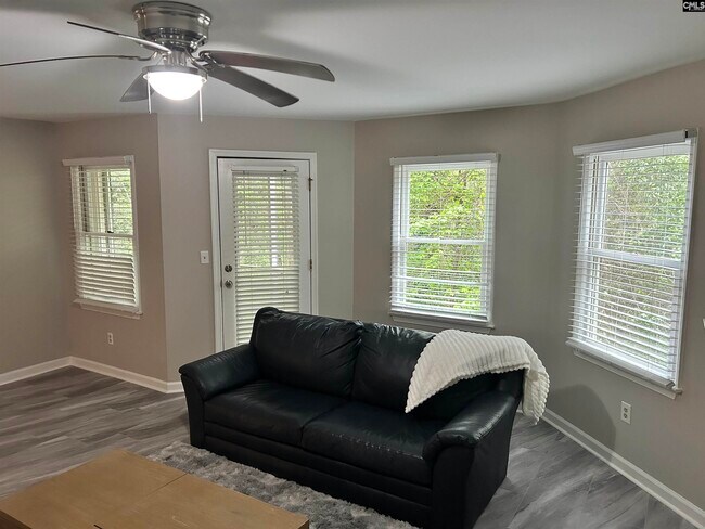 Building Photo - 1850 Atlantic Dr