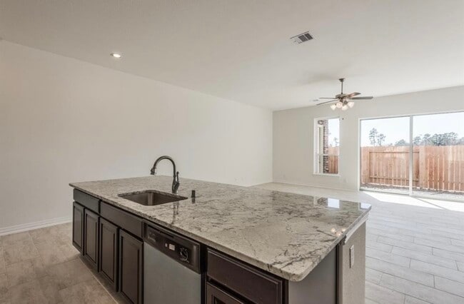 Building Photo - 3223 Harmony Creek Ln