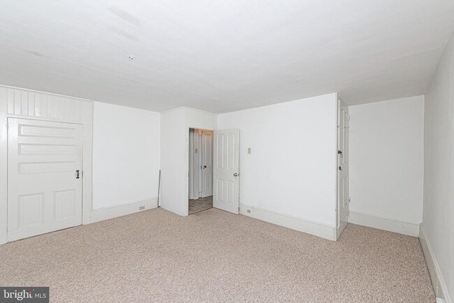 Building Photo - 804 Sanatoga Rd