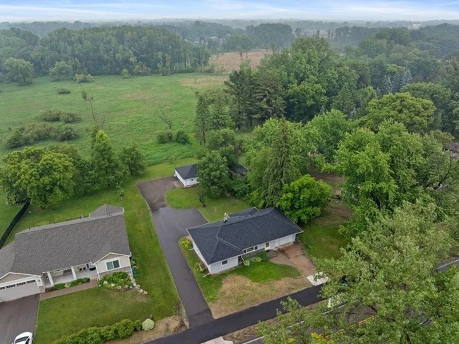 Building Photo - 600 Koehler Rd