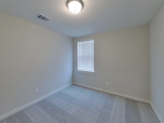 Building Photo - 22627 Terrazzo Dr
