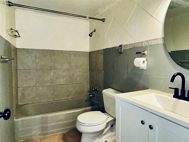 Building Photo - 7825 Rue St Cyr St