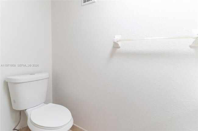 Building Photo - 8650 SW 109th Ave