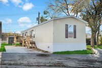 Building Photo - 14001 Western Ave