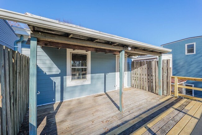 Building Photo - Great Apartment in Church Hill for Rent!