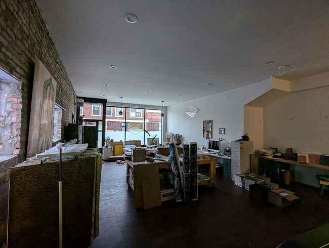 Building Photo - 4219 W Lawrence Ave