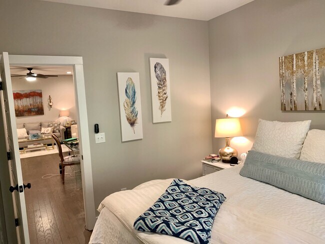 Bottom Floor Bedroom - 2801 Stone Rock Dr