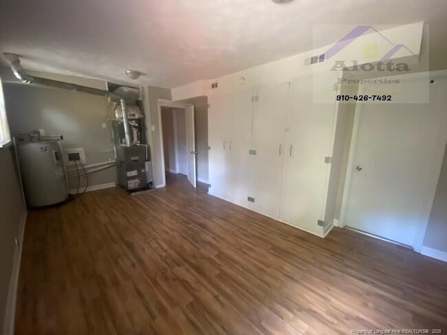 Building Photo - 5312 Bluewater Pl