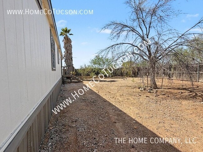 Building Photo - 6491 E Camino del Toro