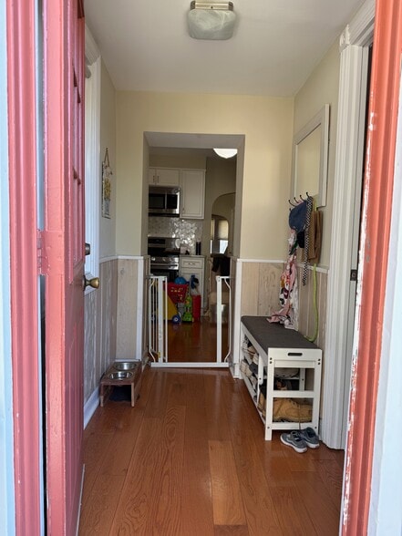 Mudroom for direct backyard and laundry access - 130 Simpson Rd