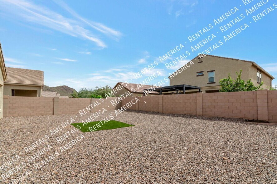 Building Photo - 10151 N Sand Sage Trail