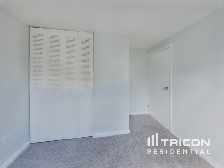 Building Photo - 108 Stonegate Dr