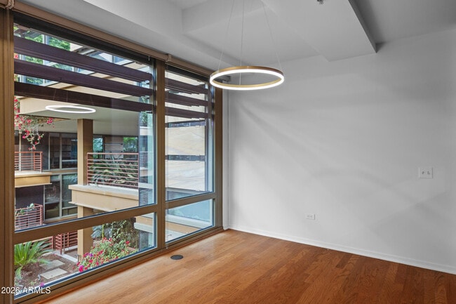 Building Photo - 7141 E Rancho Vista Dr