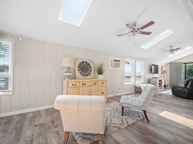 Building Photo - Spacious 2-Bedroom Home with Private Deck,...