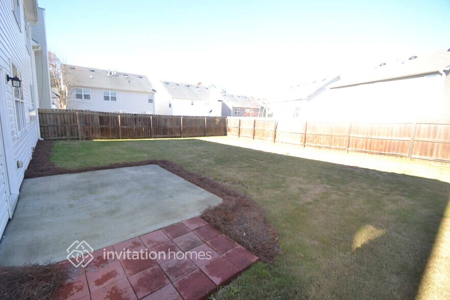 Building Photo - 706 Capri Ridge
