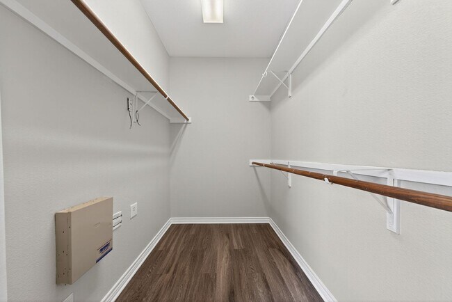 Building Photo - Spacious 4BR Home w/ Game Room | No HOA | Prime Selma Location - Realtor Commission: $500