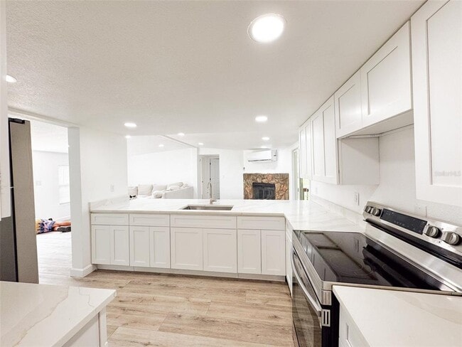 Building Photo - 3417 Morningside Dr