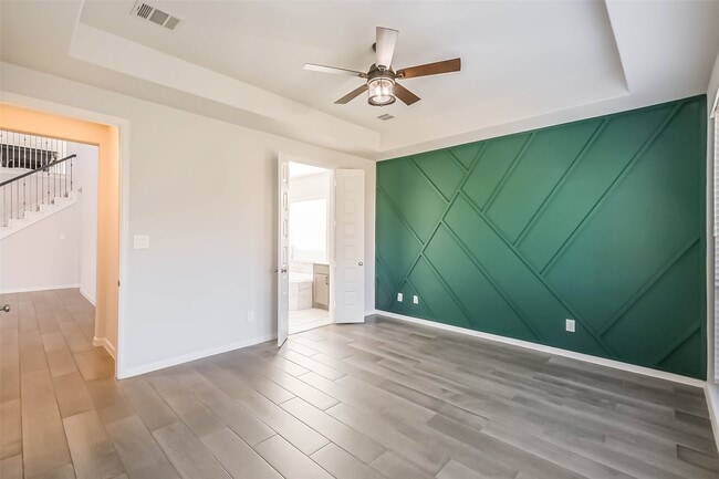 Building Photo - 8823 Morning Glow Dr