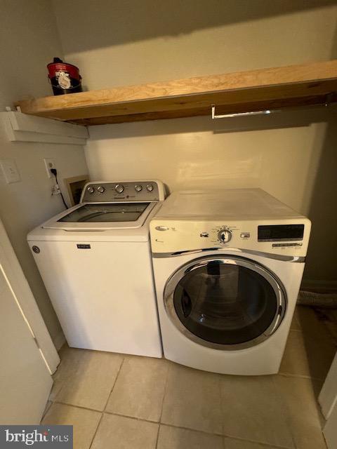 Building Photo - 104 Woodridge Ct