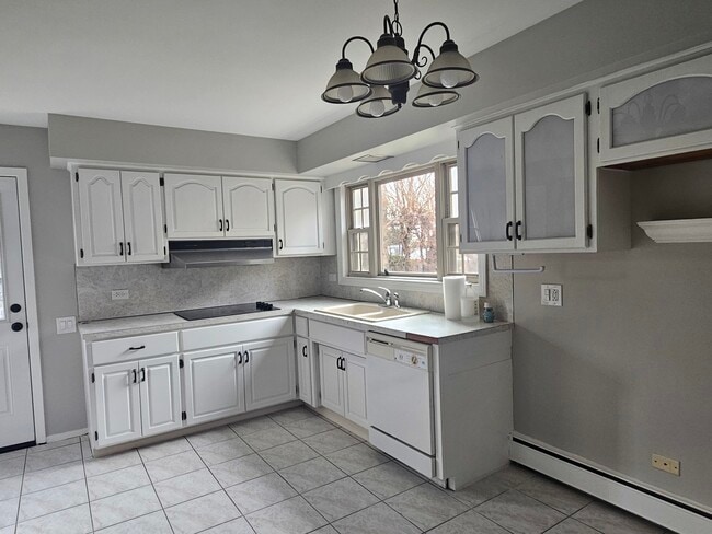 Building Photo - 863 N Northwest Hwy