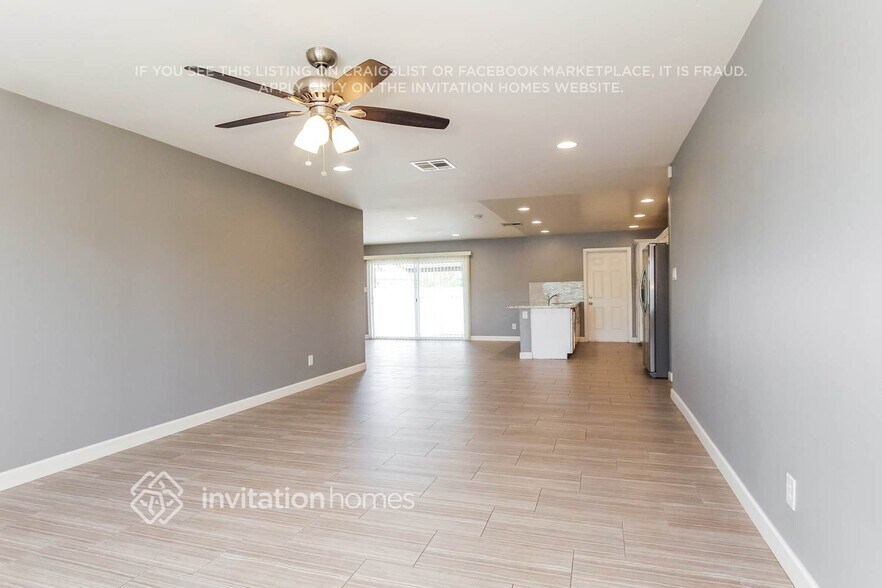 Building Photo - 420 E Hermosa Dr